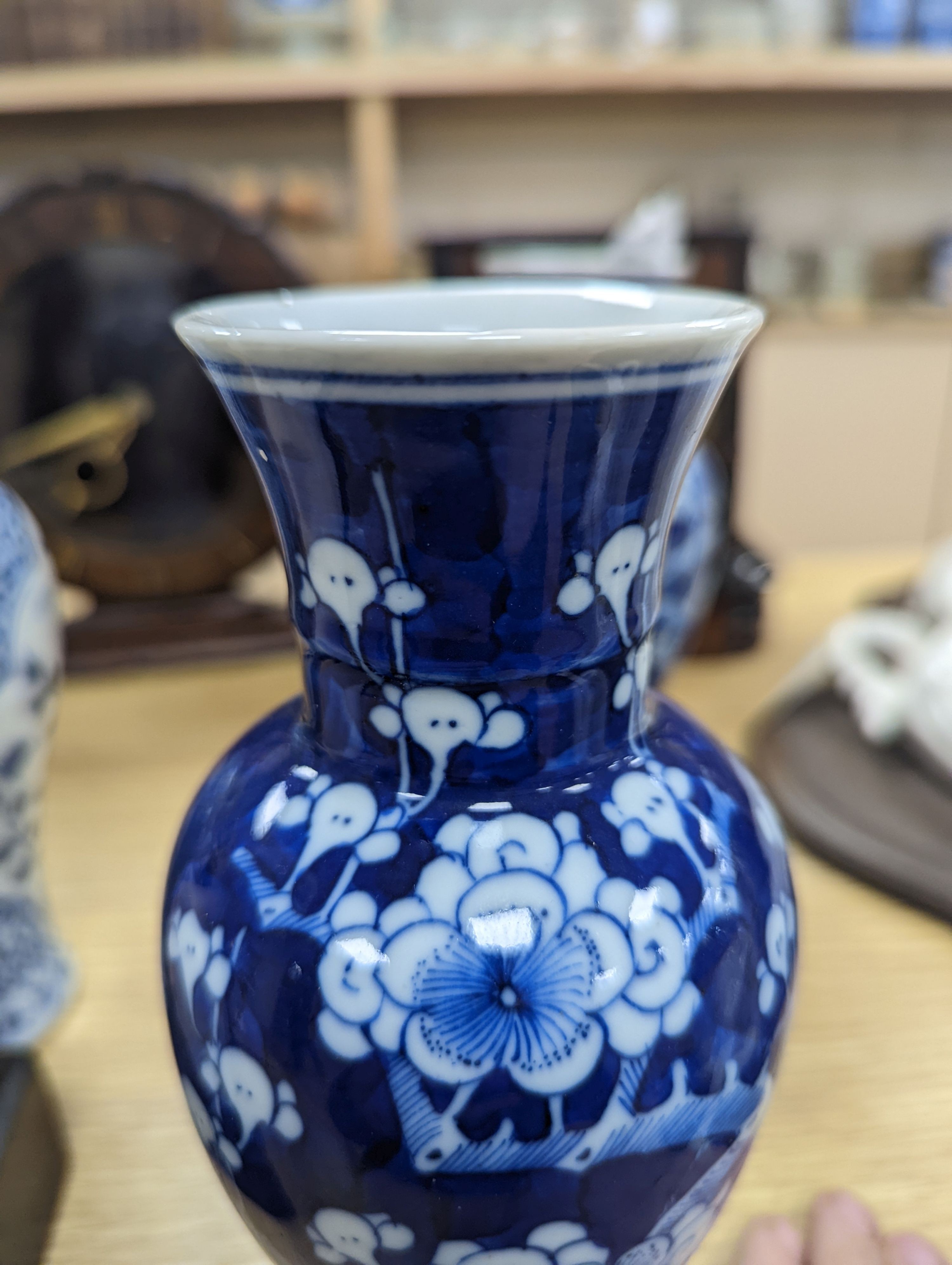 Three Chinese blue and white vases, late 19th/early 20th century, the tallest 19.5 cm